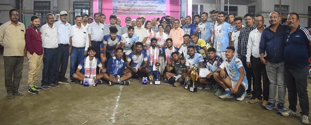 ভলীবল ১০